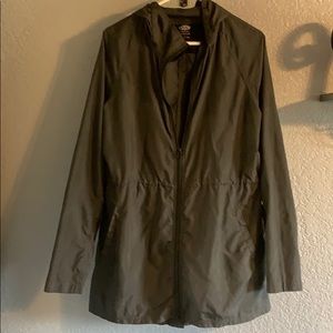Wind breaker rain coat